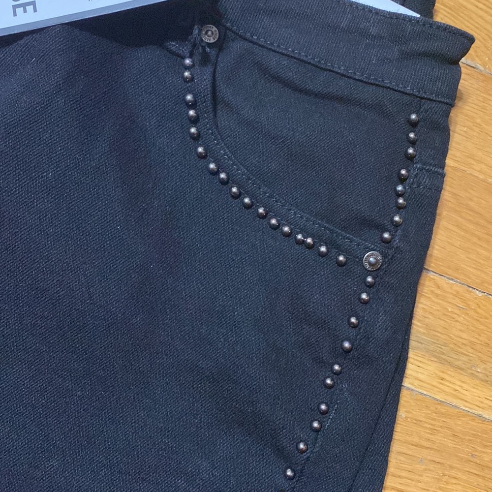 Forever21 Super High Rise Short - Picture 5 of 6